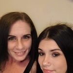 Beth Isaacs - @beth.isaacs.35 - Instagram