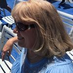 Beth Jaeger - @jaegerb9 - Instagram