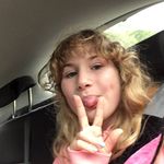 Bethany tate - @beth.kerry - Instagram