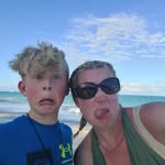 Beth Krogmann - @krogmannbeth - Instagram