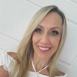 Beth - @bethkyleart - Instagram