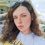 Laura Beth Lackey - @laura.beth.22 - Instagram