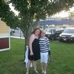 Beth Lagemann - @bethlagemann - Instagram