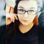 Liz Bethel - @lizlahaie - Instagram