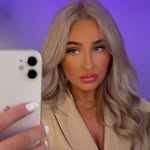 Beth Laing - @bethlaingx - Instagram