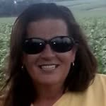 Beth Branson-Lakes - @bethlakes - Instagram