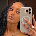 Beth Lantz - @bethy305 - Instagram