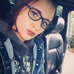 Bethany Lundquist - @bethanylund26 - Instagram