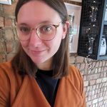 Beth Lyle - @bethlyle4 - Instagram