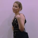 Beth Macaulay - @clumzicalisthenicz - Instagram