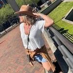 Beth Mackey - @bmackey411 - Instagram