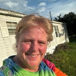 Beth Foss Mahar - @buggiefoss1970 - Instagram