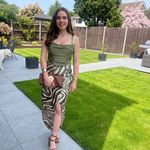 BETH MARCH - @_bethmarch - Instagram