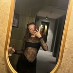 Beth McBurney - @bethjmcburney - Instagram