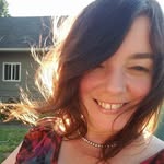 Beth McCann - @bethshappypets - Instagram