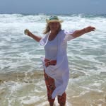 Beth McCann - @bethieb00b00 - Instagram
