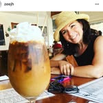 Beth McClanahan - @mom__xoxo - Instagram