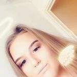 Beth Mcclelland - @beth.mcclelland.75 - Instagram