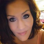 Beth McCoy - @beth.mccoy.9887 - Instagram