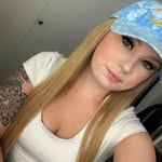 Beth McDaniel - @beezy_maaaac - Instagram