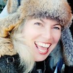 Beth McGowan - @bethmcgowanjewels - Instagram