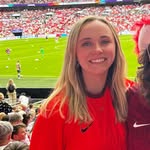 beth mchugh - @bethmchu - Instagram