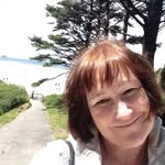 Beth Llewellyn McLaughlin - @bogus_beth - Instagram