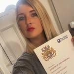 Beth Mclaughlin - @beth__mclaughlin - Instagram