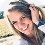 Beth McLaughlin - @bethnryan - Instagram