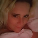 Beth McLaughlin - @bethmclaughlin824 - Instagram