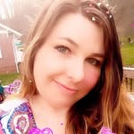 Beth Meade - @meademarie827 - Instagram