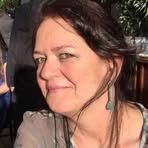 Beth Medeiros - Facebook