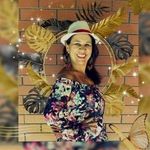 Beth Medeiros - @beth.medeiros.37 - Instagram