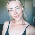 Bethany Melville - @bethanymelville - Instagram