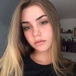 Beth Menezes - @menezes_beth_ - Instagram