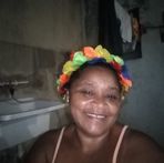 Beth Menezes - Facebook