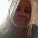 Beth Menezes - @menezesbeth9 - Instagram