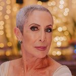Beth Menezes - @bethmmenezes - Instagram
