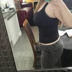 Beth Meredith - @bethmeredith87 - Instagram