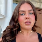 @bethmeredith - Instagram