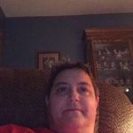 Beth Metzger Fouts - @booziemama - Instagram