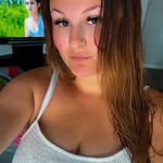 Beth Mitchell x - @bethmitchellxox - Instagram