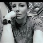 Sarah Beth Moats - @talatourmom - Instagram