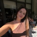 @bethmorleyyy - Instagram