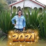 Beth Motta - @motta7321 - Instagram