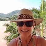 Beth Mueller - @bethmueller44 - Instagram