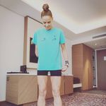 Beth Munro - @beth_munro23 - Instagram