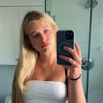 Beth Munro - @bethmunro22 - Instagram
