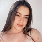 Beth 🍓 - @bethnalanda - Instagram