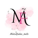 Beth Navarro - @maosdfadas_nails - Instagram